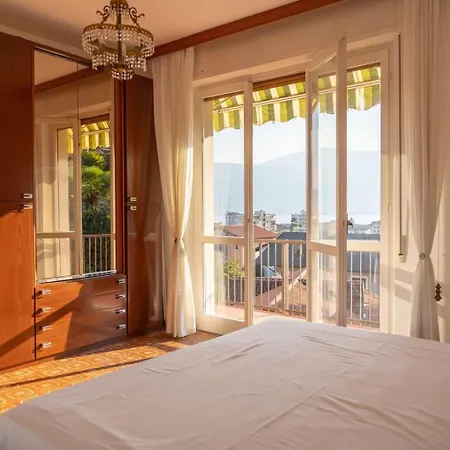 Panorama Apartment Verbania